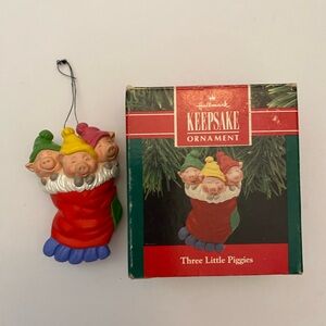 🔻Hallmark Ornament 1990 Three Little Piggies